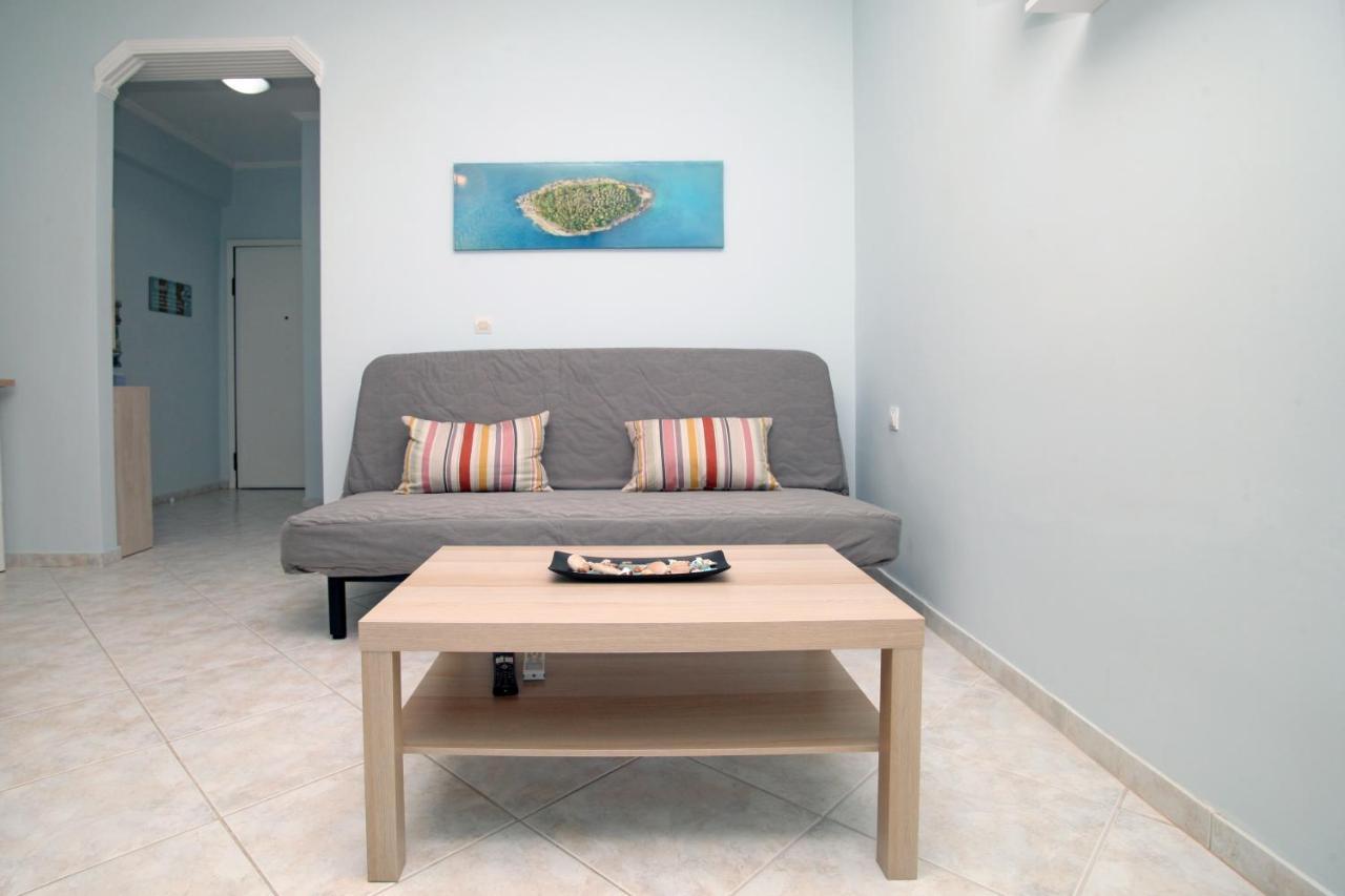 Blue Deluxe Apartment Kallithea  Buitenkant foto
