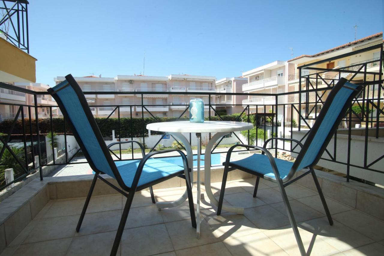 Blue Deluxe Apartment Kallithea  Buitenkant foto